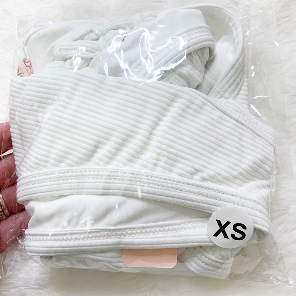 ❗️LAST 1 (S)❗️ Chloe Rose Carnation Cut Out 1Piece White Swimsuit - Picture 10 of 12